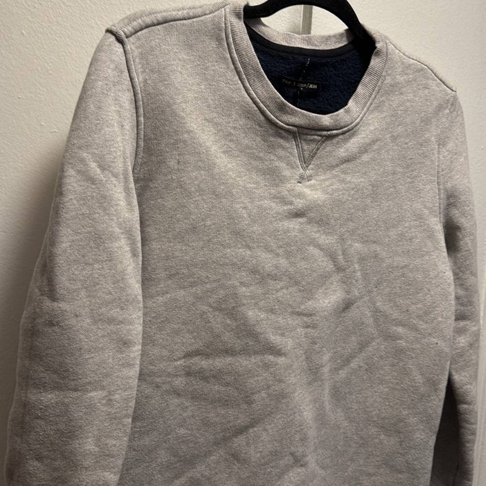 Rag & Bone Jean gray sweatshirt with soft navy fleece interior. New without tags - Picture 3 of 4